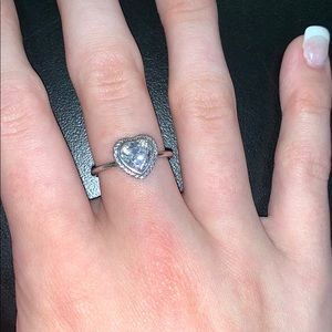 Pandora Sparkling Love Heart Ring size 7 (54)